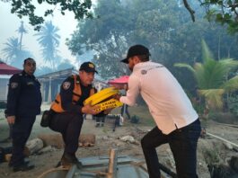 Emergencia en Isla Salamanca: Despliegan equipo operativo y activan helicóptero Bambi Bucket