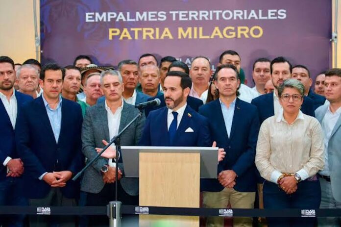 Medellín será la sede del 'Escudo de las Américas': la apuesta en seguridad de De la Espriella y EE. UU. Medellín será la sede del 'Escudo de las Américas': la apuesta en seguridad de De la Espriella y EE. UU.