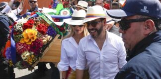 Cierre de lujo en Medellín: Federico Gutiérrez recibió al Gobierno nacional en el histórico Desfile de Silleteros