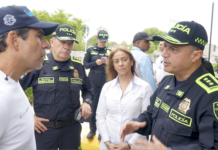 Char recibe al general Norberto Mujica para reforzar la lucha contra la extorsión y el homicidio