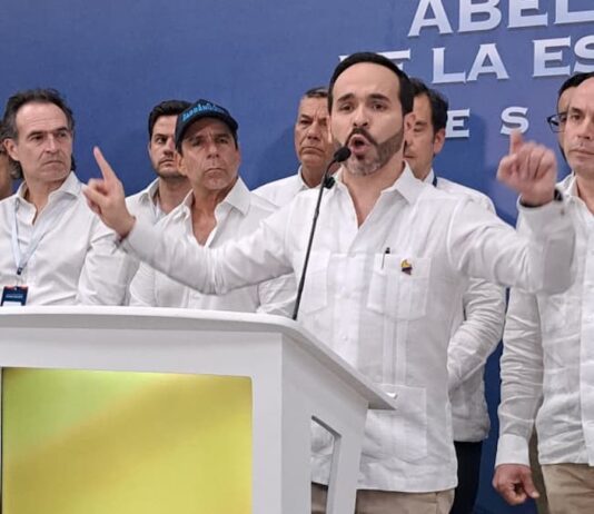 De La Espriella en Barranquilla: “No podemos normalizar el pago de la extorsión”