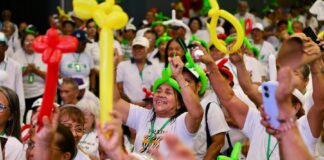 Centros de Vida beneficiaron a 1.800 personas mayores con actividades recreativas en el Pabellón de Cristal