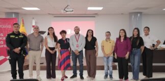 Alerta en aulas del Atlántico: Ciberacoso y salud mental desplazan el consumo de drogas en 2026 Alerta en aulas del Atlántico: Ciberacoso y salud mental desplazan el consumo de drogas en 2026