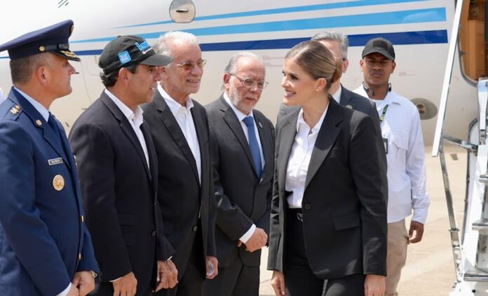 La presidenta de Costa Rica llega a Barranquilla para potenciar el Operativo ZEUS