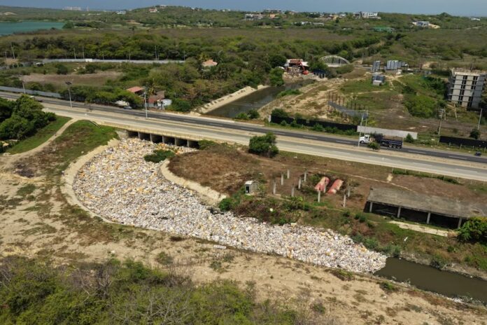 WhatsApp Image 2026-09-23 at 9.47.40 AM (1) Multarán con casi $1 millón a los ciudadanos que arrojen basura al arroyo León