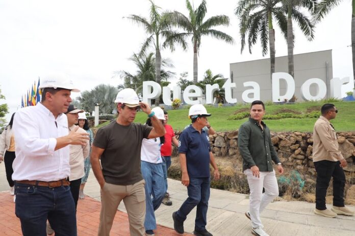 ALCALDE CHAR- PUERTA DORADA (3)