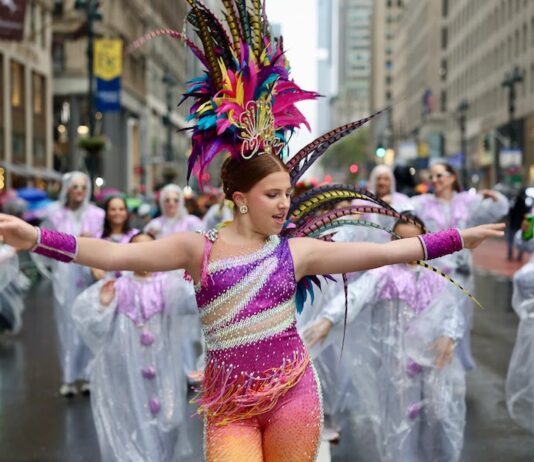 ¡Ni la lluvia detuvo su chispa! Isabella Daes dejó el Carnaval de Barranquilla por lo alto ante el mundo ¡Ni la lluvia detuvo su chispa! Isabella Daes dejó el Carnaval de Barranquilla por lo alto ante el mundo